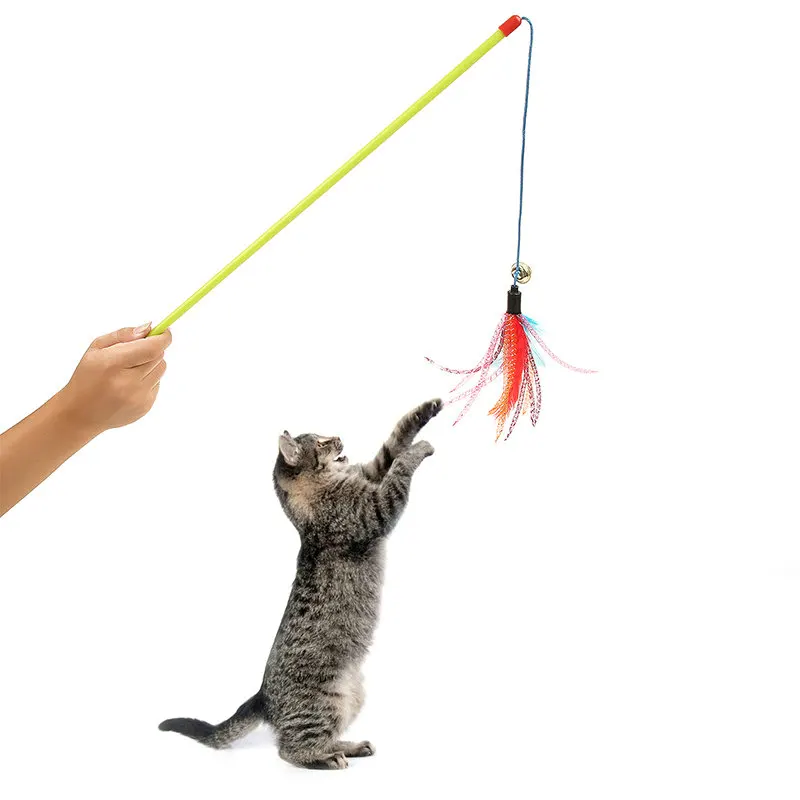 Baguette de chat en plumes
